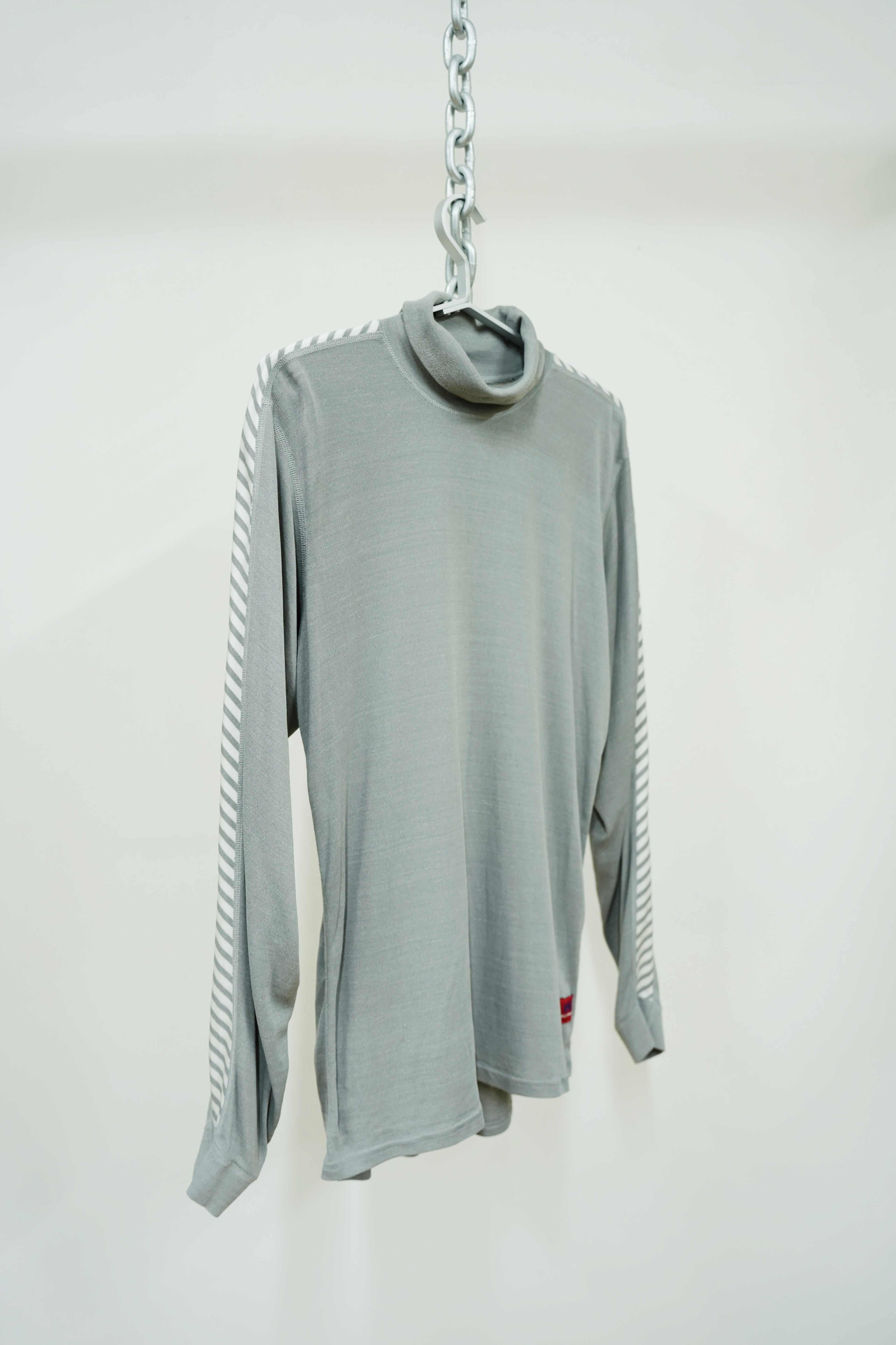 Early 2000s Helly Hansen side-line top