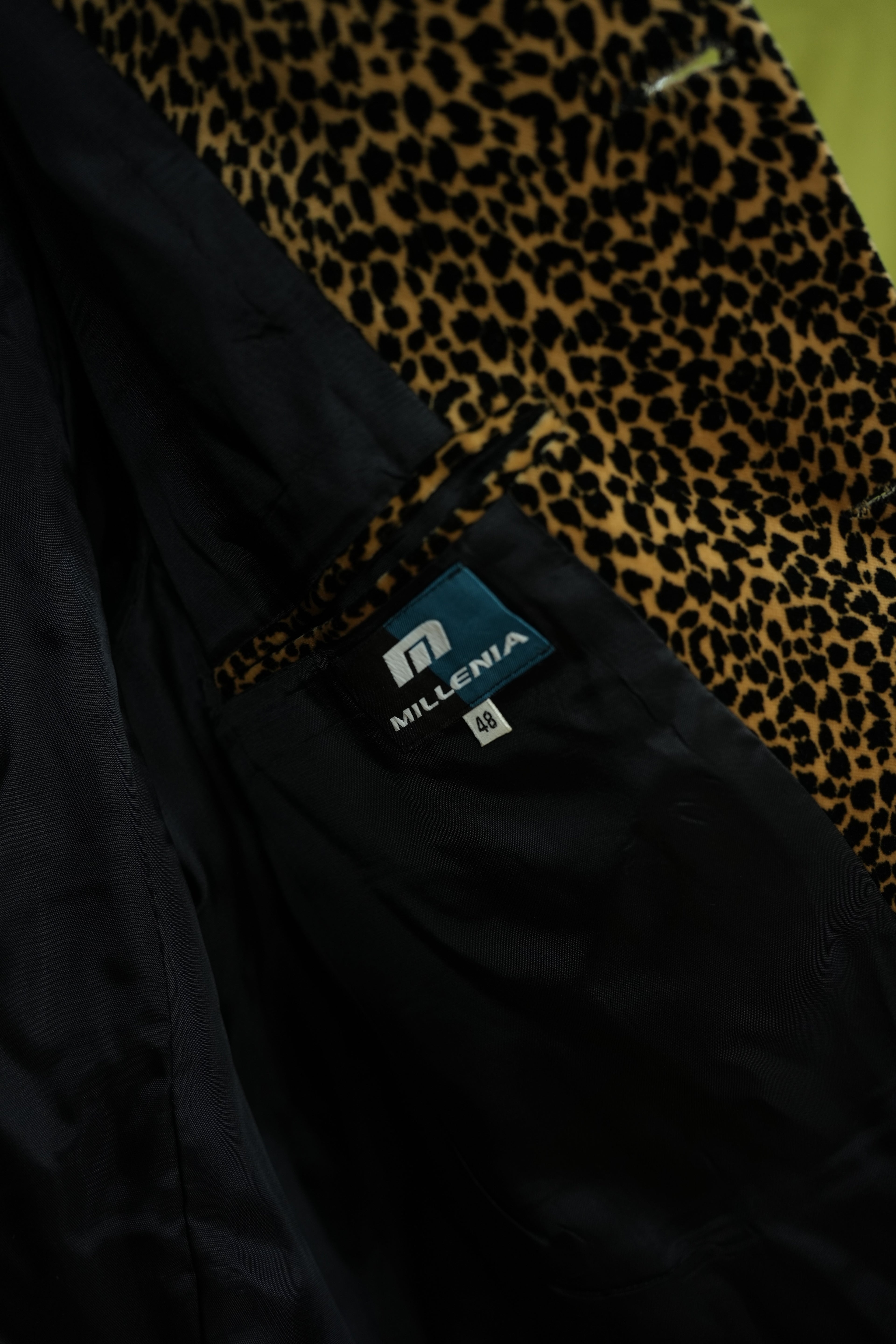 1990s MILLENIA Leopard Patterned Velour Tailored Jacket