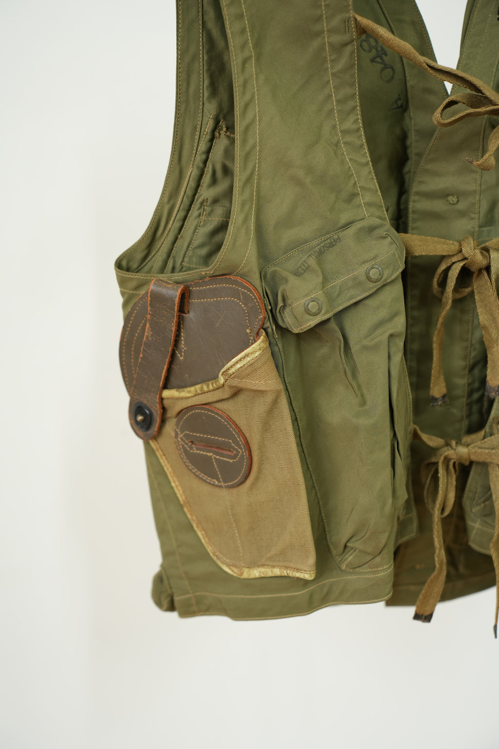 1940s USAF C-1 Vest