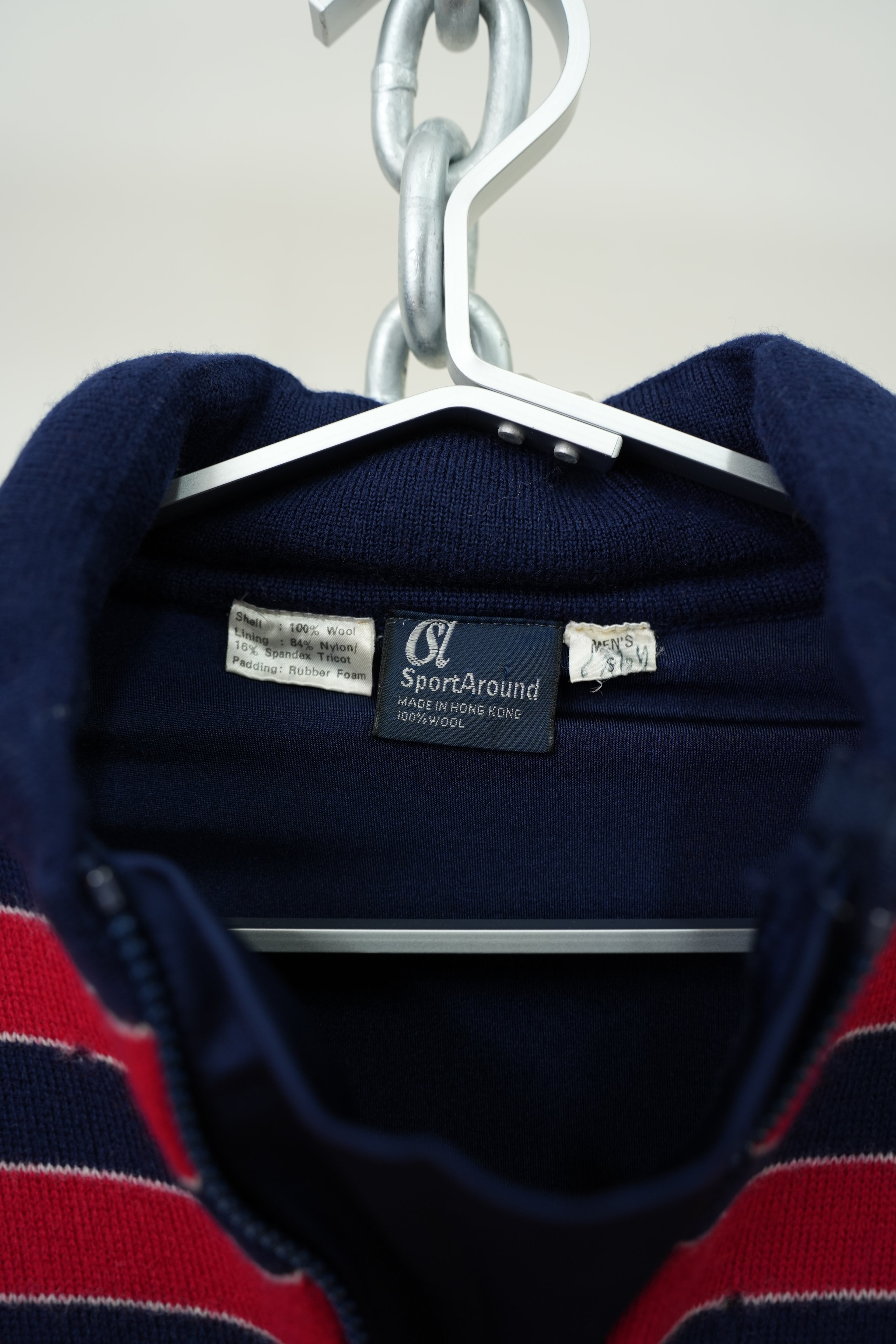 1970s three-dimensional knitting ski sweater